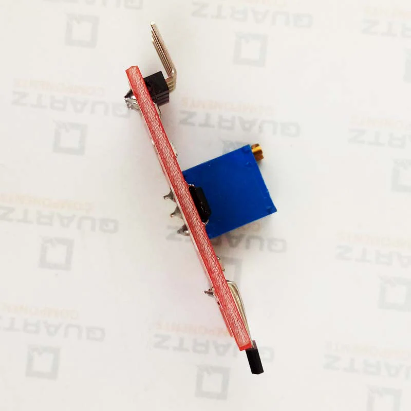 KY-024 Linear Magnetic Hall Effect Sensor Module - Image 3