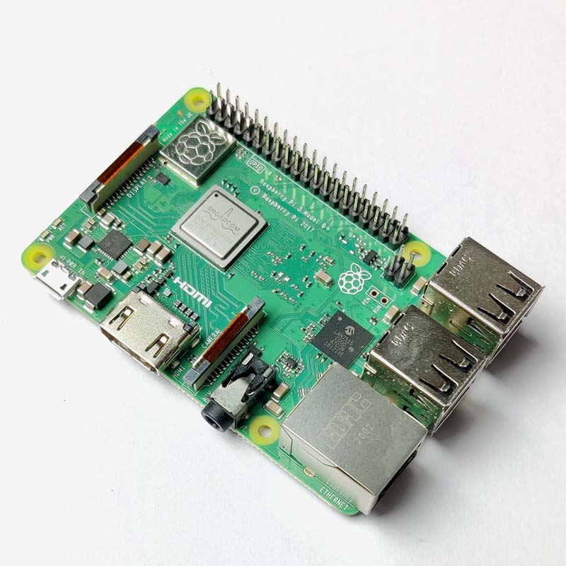 Raspberry Pi 3 Model B+ - Image 3